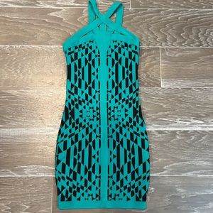 2B Bebe green bodycon dress